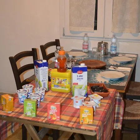 Alojamento de Acomodação e Pequeno-almoço Dolci Sogni Bolonha